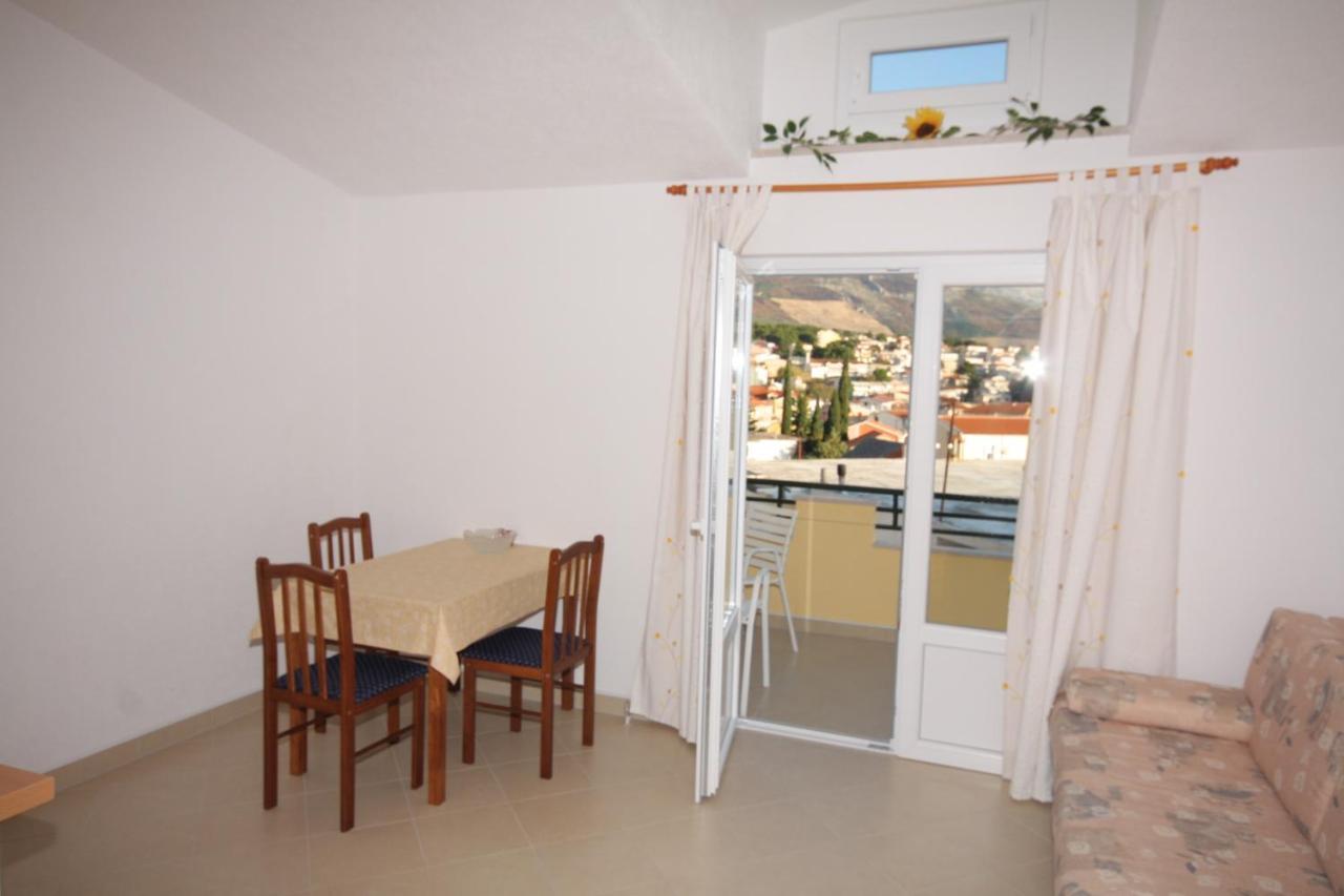 Apartments With A Parking Space Baska Voda, Makarska - 2709 Baška Voda Exterior foto